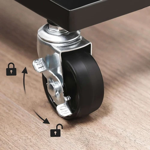 Patogi vonios lentyna su daug vietos