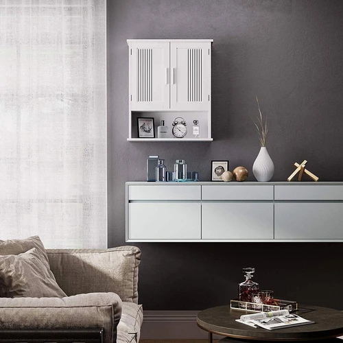 Praktiška vonios spinta su reguliuojamomis lentynomis ir moderniu dizainu