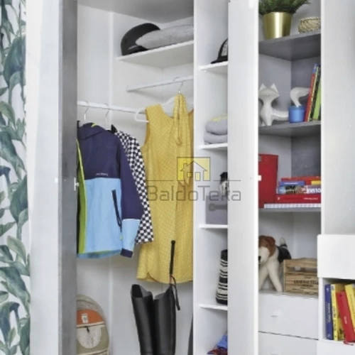 Stilinga spinta su pasirenkama spalva