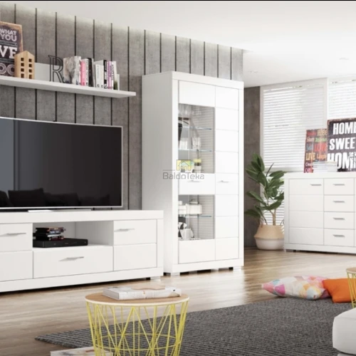 Stalčių galimybė po lova