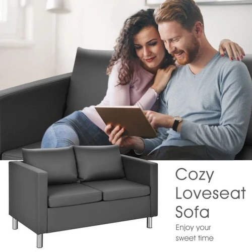Kompaktiška sofa su 9 cm pagalvėmis ir putplasčiu