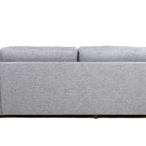 Kukli ir patogi sofa – puikus sprendimas jaukiam namų interjeriui