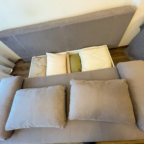 Ekologiška oda ir RGB apšvietimas