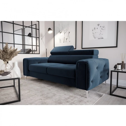 Minkštas „Orion“ sofos modelis su metalinėmis kojelėmis ir dygsniuotu šonu