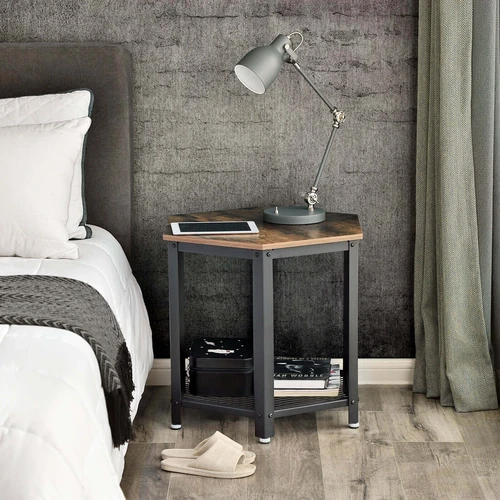 Vintažinis šoninis staliukas – funkcionalumas ir stilius