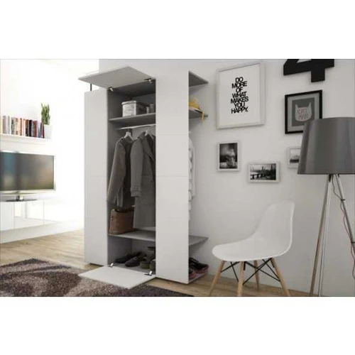 Moderni spinta su matiniu apdailos efektu