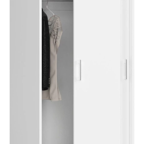 Stumdomos spintos durys – patogus ir erdvus baldų pasirinkimas