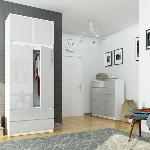 Aukštos kokybės spinta su S prailginimu – patikimumas ir patogumas