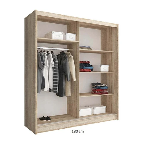 Lengvai pritaikoma spinta prieškambariui ir kitoms erdvėms