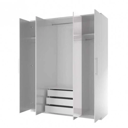 Kokybiška spinta iš aukštos klasės medžiagų – patvarumas ir stilius