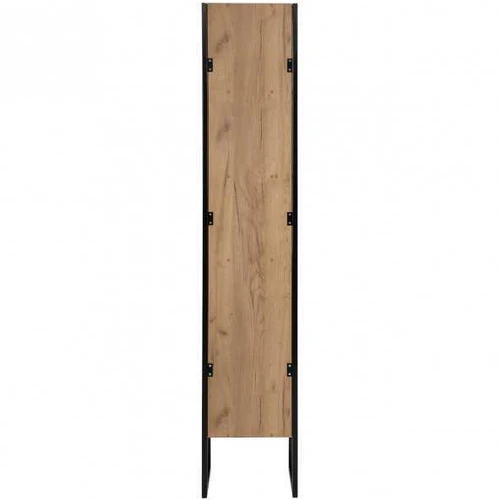 Kompaktiška 185 cm aukščio spinta