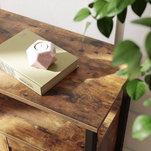 Vintažinė ruda-juoda medinė lentyna su plienu