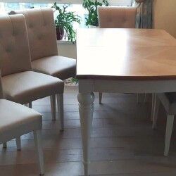 Stalas ir 6 kėdės