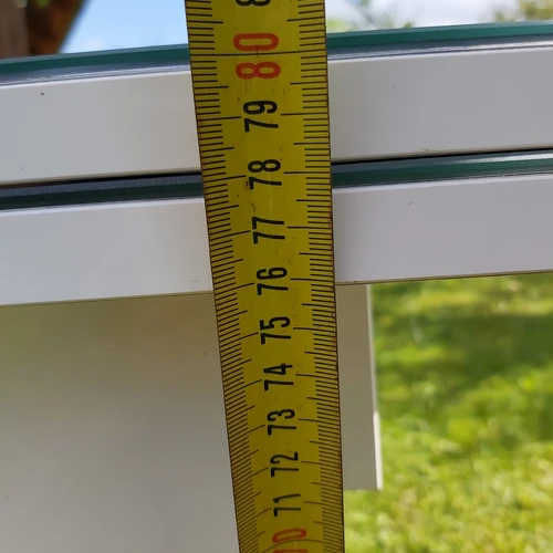 Valgomojo stalas su stiklu, galimas atvežimas į Kauną ar Vilnių