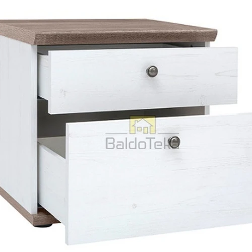 Moderni komoda su met. rankenėlėmis – 48x47x43 cm