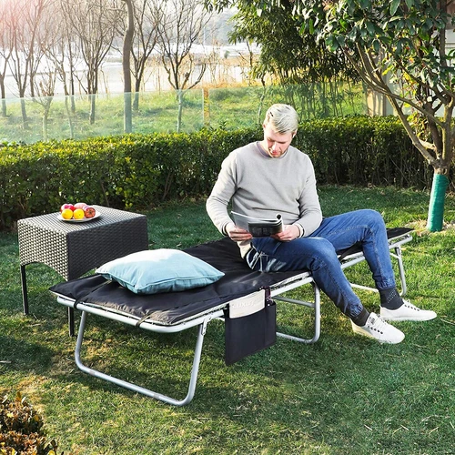 Stovyklavimo lova su atspariu vandeniui paviršiumi ir patogiu miego komfortu