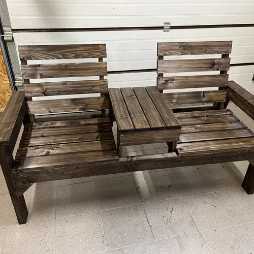 Suolas iš sausos medienos – pasirinkite spalvą pagal savo interjerą