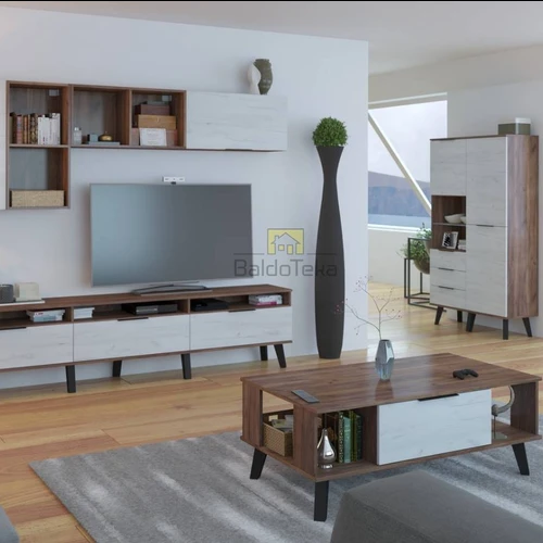 Moderni juoda spinta su medinėmis kojelėmis