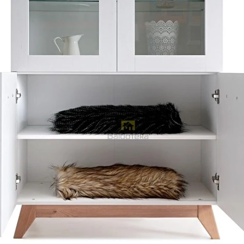 Ergonominė spinta su LMDP korpusu ir ąžuolo detalėmis