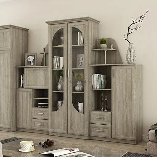 Šviesaus ąžuolo spalvos sekcija su funkcionalia spinta ir TV staliuku