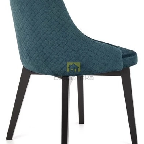 Stilinga tamsiai žalia kušetė su mediniu karkasu