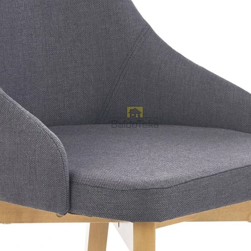 Natūralaus medžio spinta medaus ąžuolo spalva