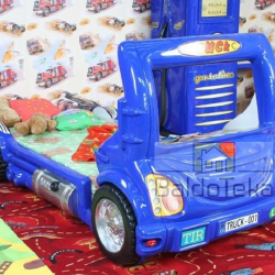 Moderni lova su šviečiančiomis lempomis ir 4 spalvų variantais