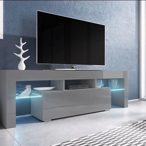 Blizgus MDF spinta su laminuota drožlių plokšte