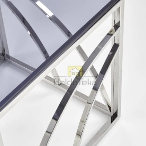 Grūdinto stiklo spinta su šiuolaikišku dizainu