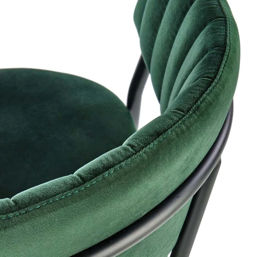 Aksominis audinys ir plieno pagrindas