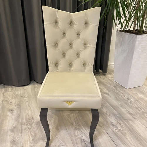 Išskirtinės kėdės su individualiu dizainu