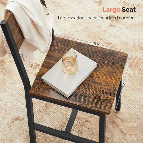 Komplekte 2 kėdės ir priedų paketas