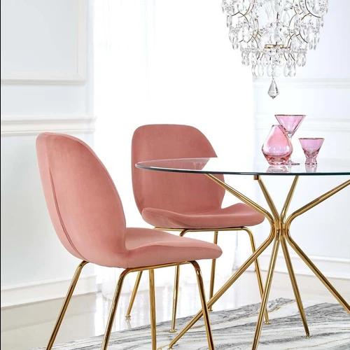 Elegantiškas stiklinis stalas su aukso spalvos kojomis