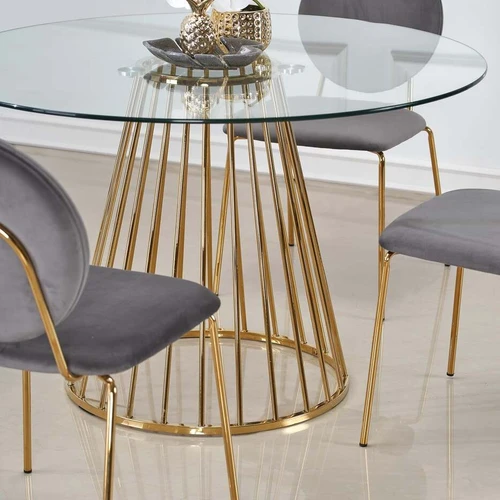 Stiklinis stalas su auksinėmis kojomis – modernus akcentas