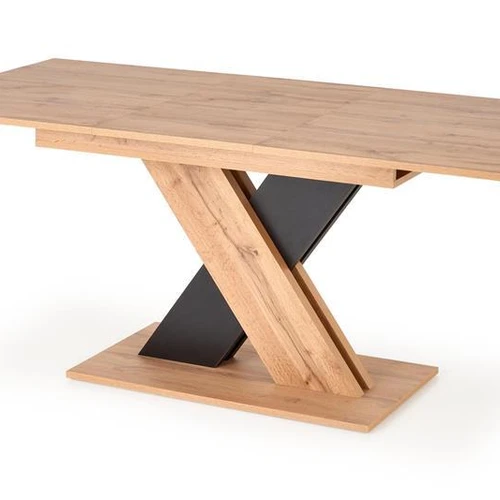 Modernus stalas ąžuolo ir juodos spalvos deriniu