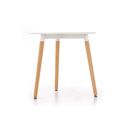 Kokybiška spinta su natūraliu buko masyvu