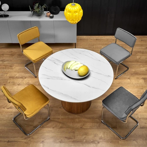 Stilinga keramikos ir medžio masyvo virtuvės stalviršis su marmuro efektu