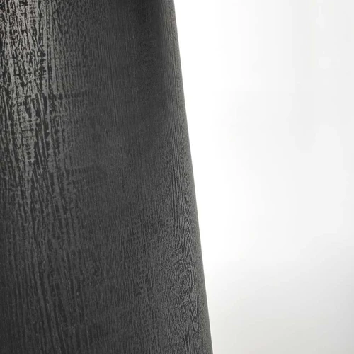 Kompaktiška 120/77 cm juoda spinta