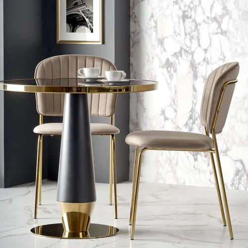 Keraminė kriauklė su nerūdijančio plieno detalėmis