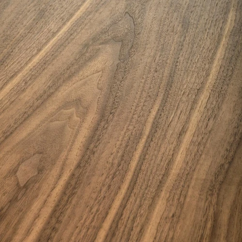 Modernus ir funkcionalus baldų kūrinys