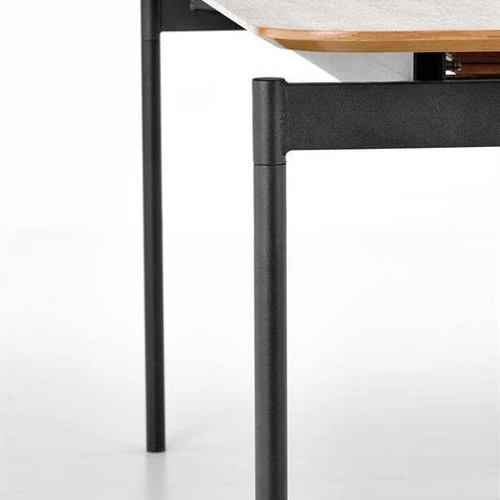 Plačias 170-250 cm stalas su natūralaus ąžuolo fanera