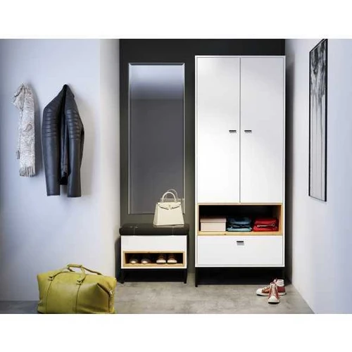 Tvarkinga 150 cm aukščio spinta su ABS apvadais