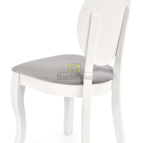 Gobeleno apmušta spintelė su reguliuojamu aukščiu