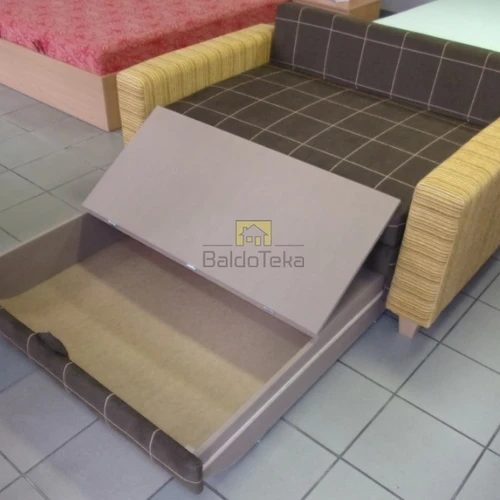 Dviguldis lovynas su erdvia patalynės dėže