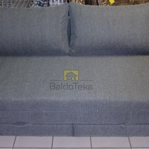 Kokybiškas čiužinys su patalynės dėže ir įvairiomis kojelėmis