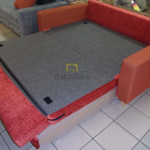 Ergonominis dviaukštis lovynas su patalynės dėže