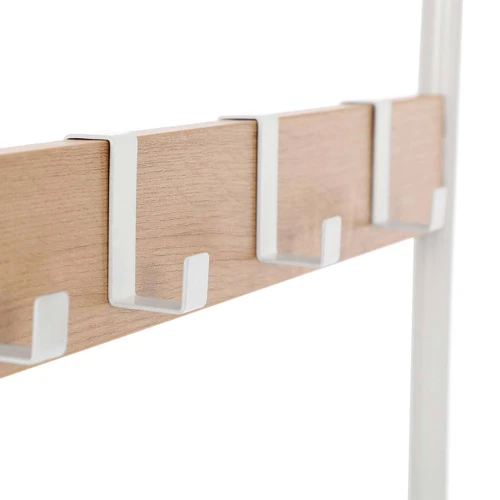 Šiuolaikinė spinta su 9 kabliukais ir suoliuku