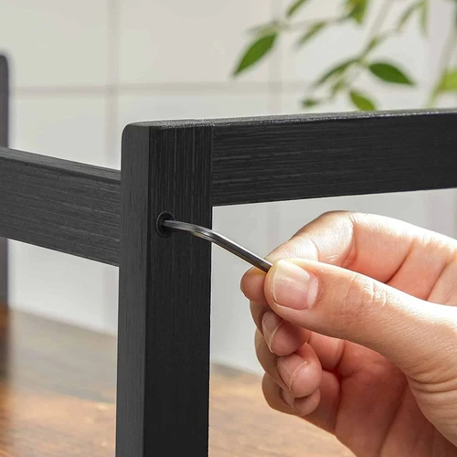 Prieskonių lentynėlė su MDF medžiaga