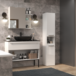 Moderni spinta su sidabrinėm rankenom ir ABS apsauga