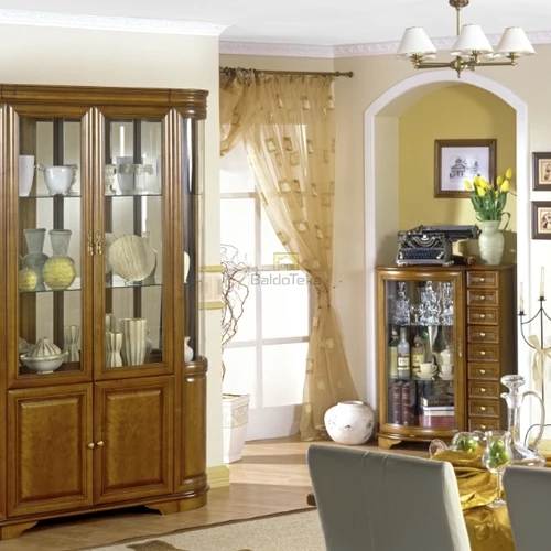 Ergonominis virtuvės kampas su natūralaus medžio lukštu ir alksnio fasadais